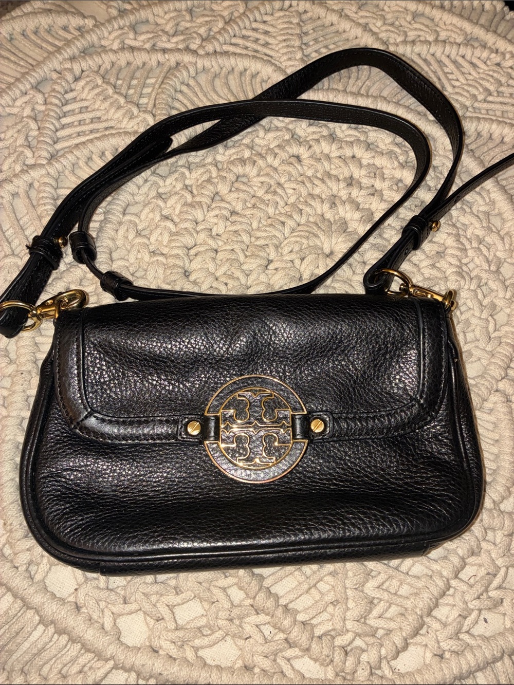 Tory‎ Burch Black Pebbled Leather Crossbody with Gold Logo